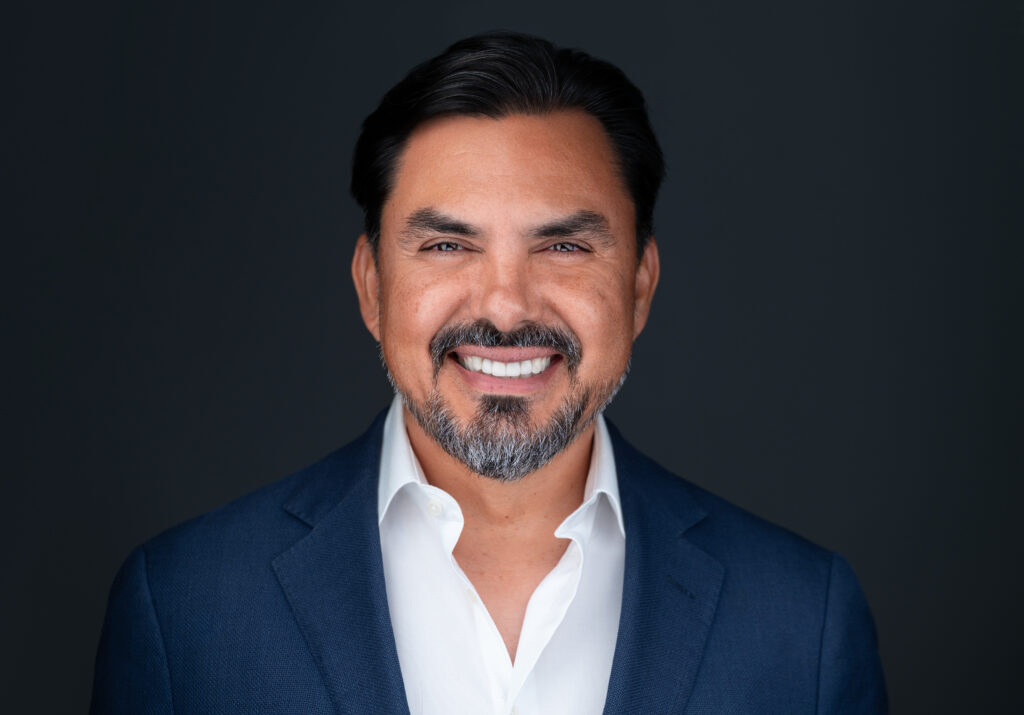 hector-morales-headshot